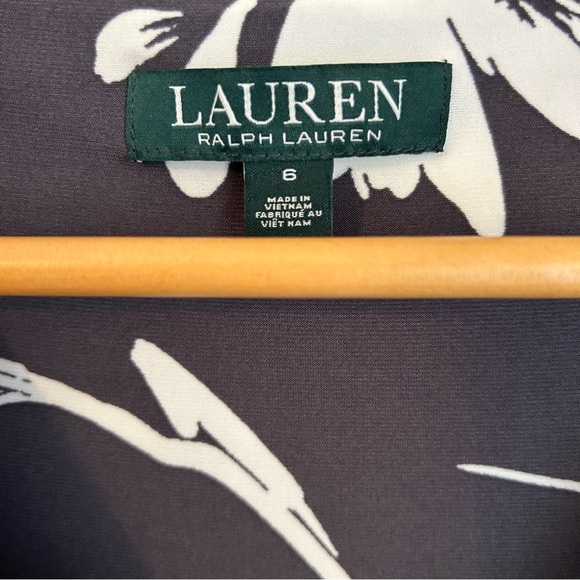 NWT Lauren Ralph Lauren Gray & White Floral Midi Faux Wrap Dress Women’s Size 6 - Picture 2 of 8